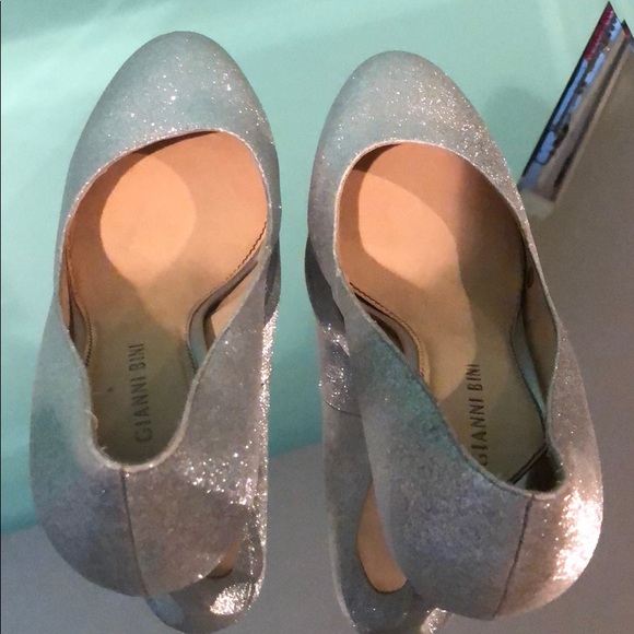 Gianni Bini sparkly heels - Picture 4 of 6